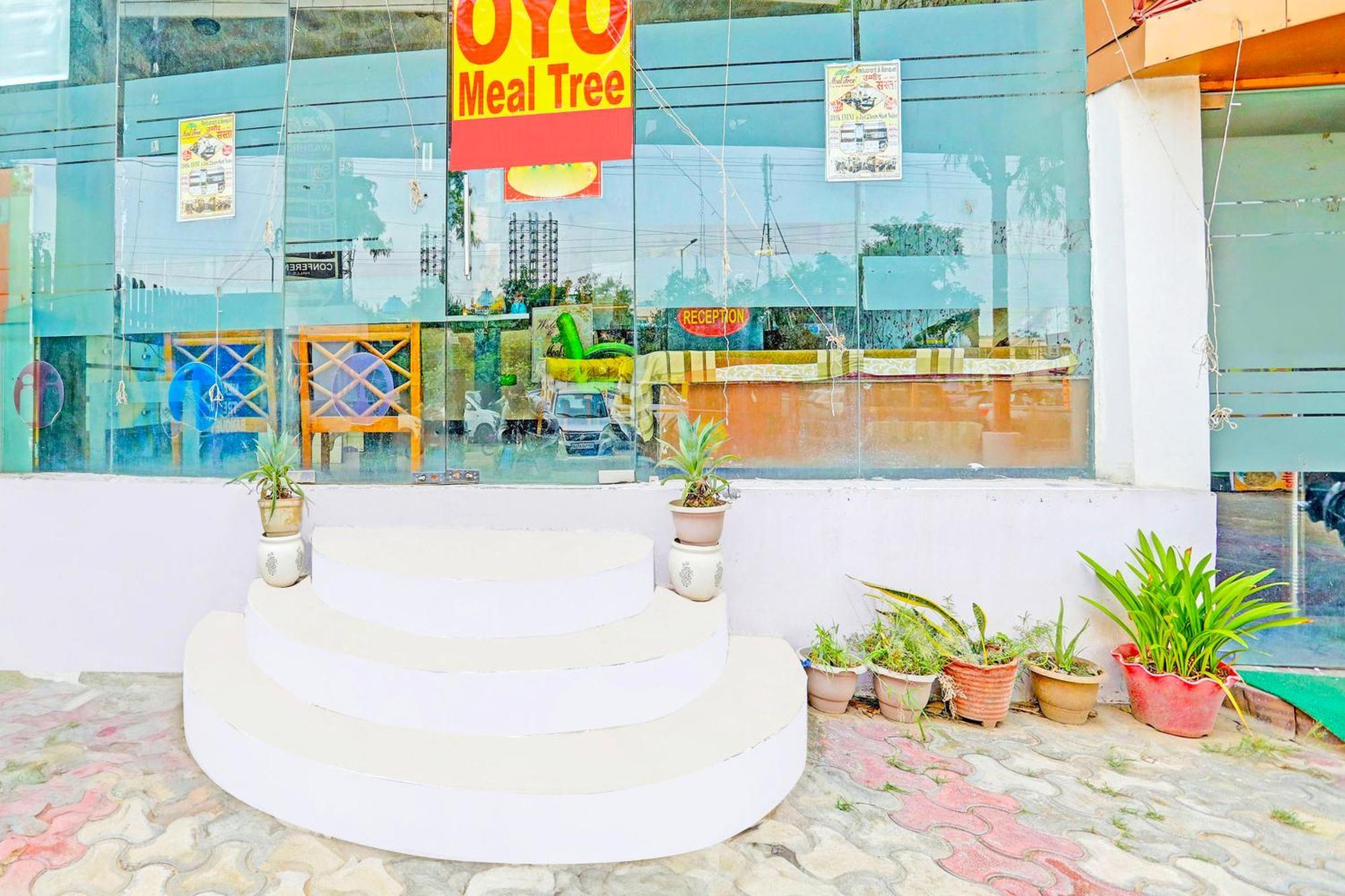 Spot On Meal Tree Hotel Ghaziabad Ngoại thất bức ảnh